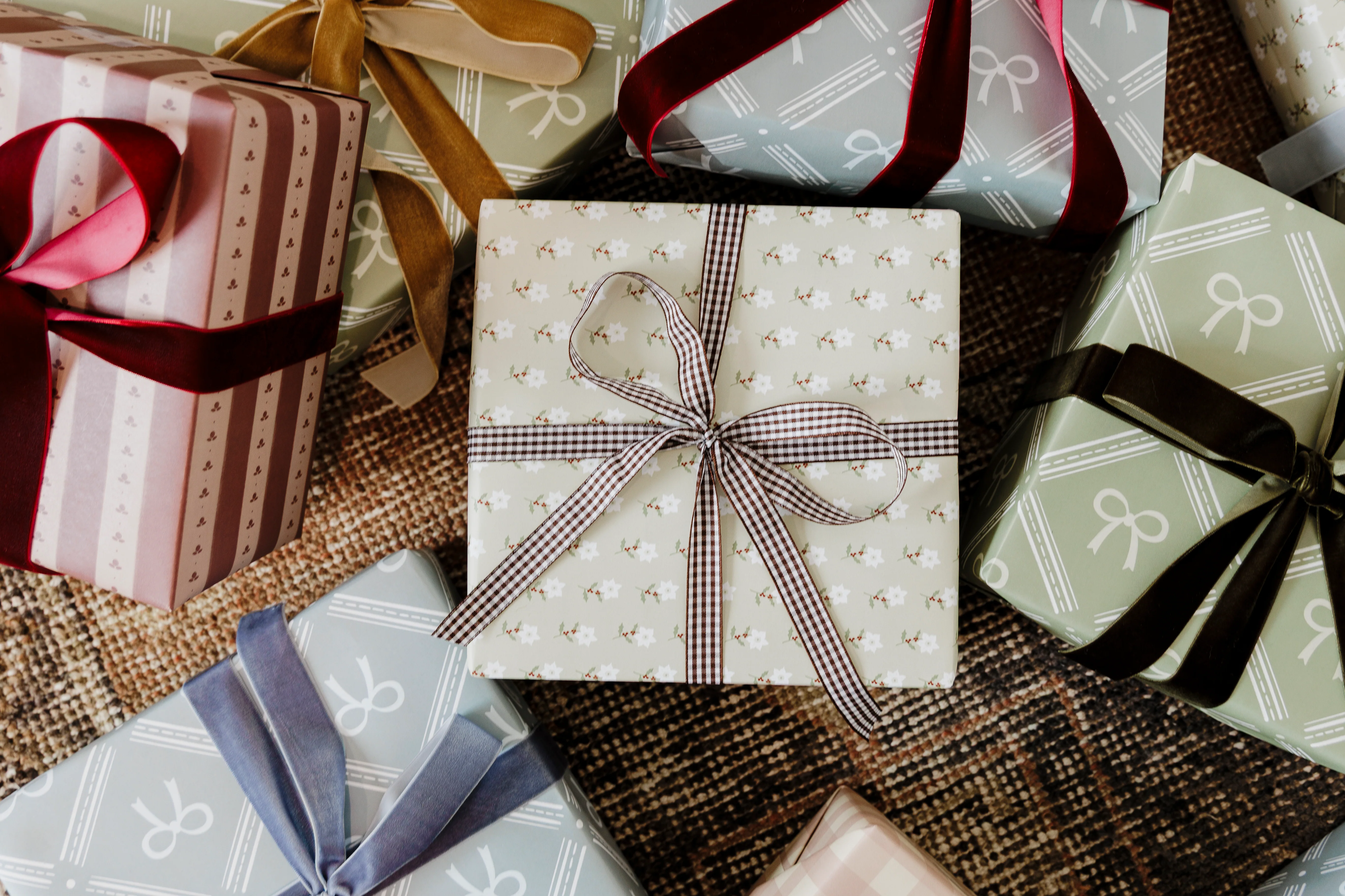 Neutral Tiny Flowers Gift Wrapping Paper - Image 3